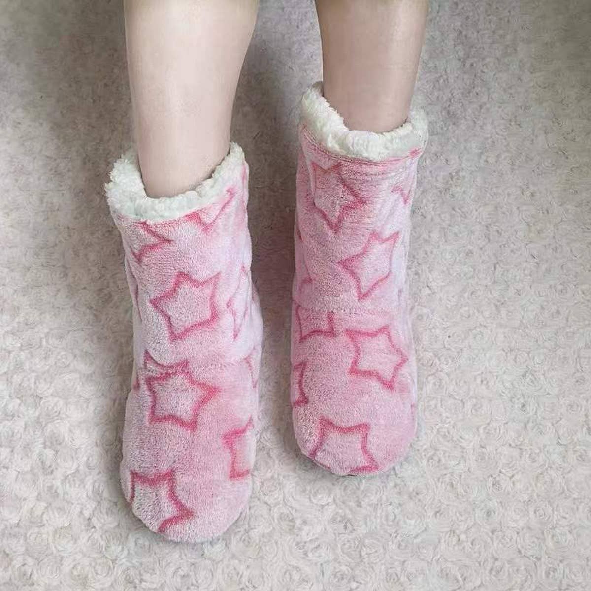 Warm And Soft Soles For Comfort Sock Slippers_Cwms1207