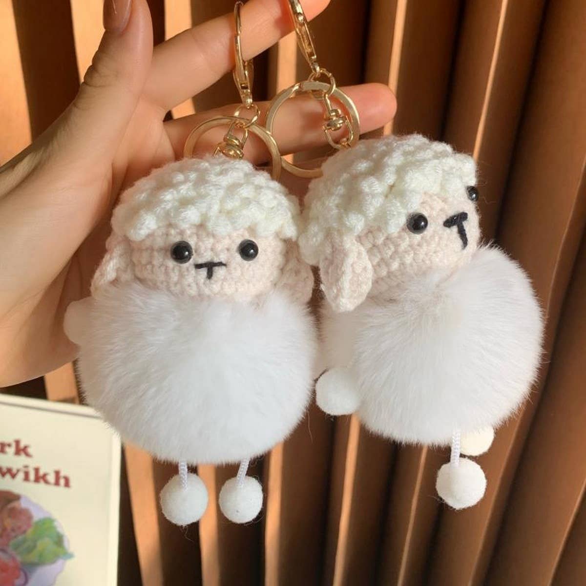 CUTE SMALL WOOL PLUSH BAG PENDANT CAR KEYCHAIN_CWMM2510