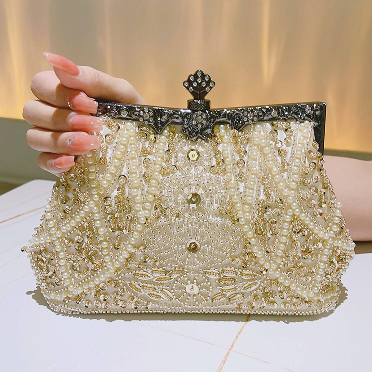 LUXURY BEADED HANDMADE HANDBAG_CWAB2515