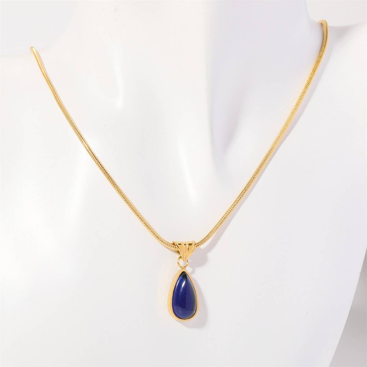 Fashionable Water Drop Blue Ocean Necklace_Cwaje05660