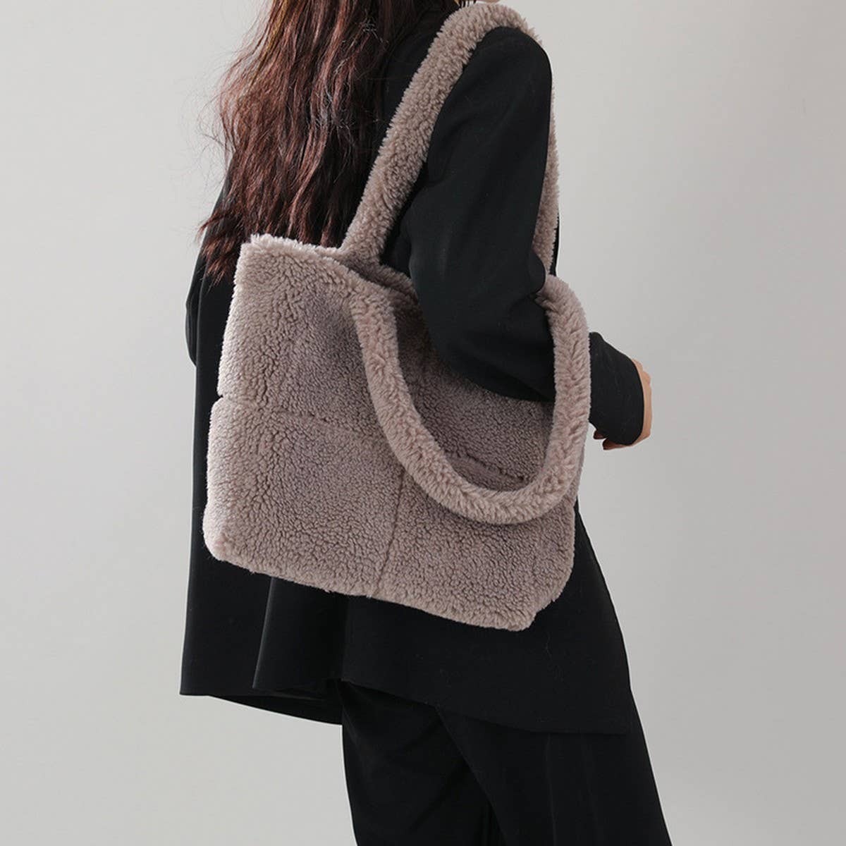 Winter Checkered Lamb Wool Shoulder Plush Bag_Cwab3912