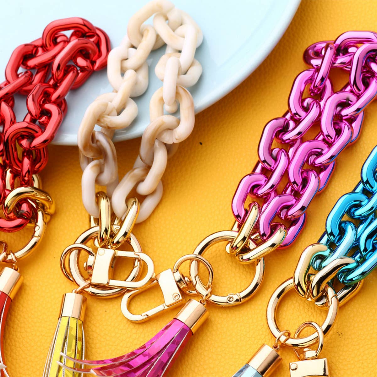 COLORFUL BRACELET BRIGHT COLOR KEYCHAIN_CWMM1333