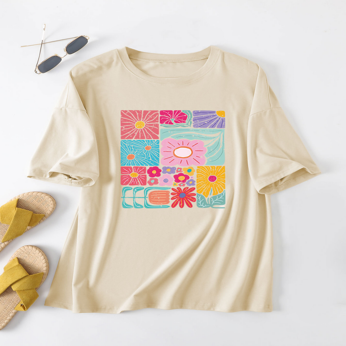 Womens Loose Fit Tee With Colorful Flowers_Cwtts1466