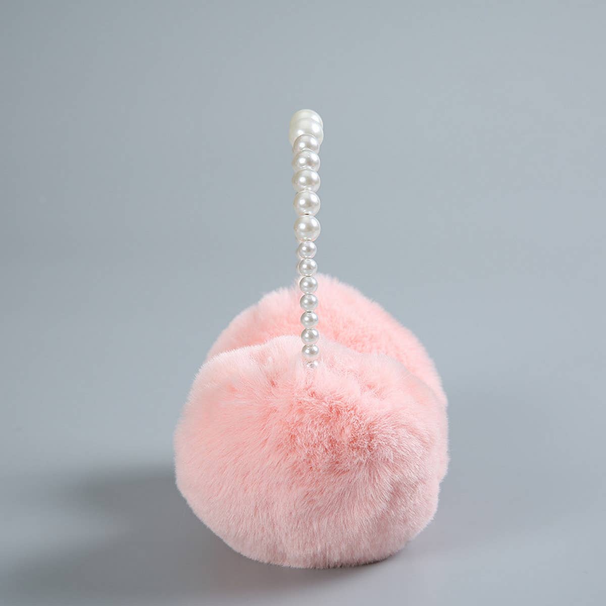 FASHIONABLE WARM PEARL EARMUFFS_CWMM1432