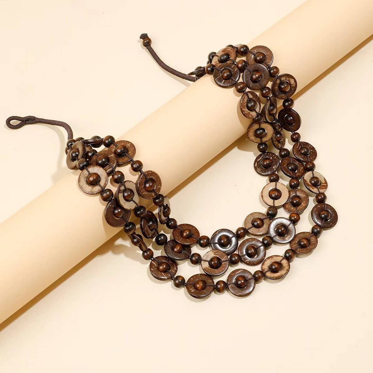 BOHEMIAN VINTAGE COCONUT SHELL SWEATER CHAIN_CWMM4387
