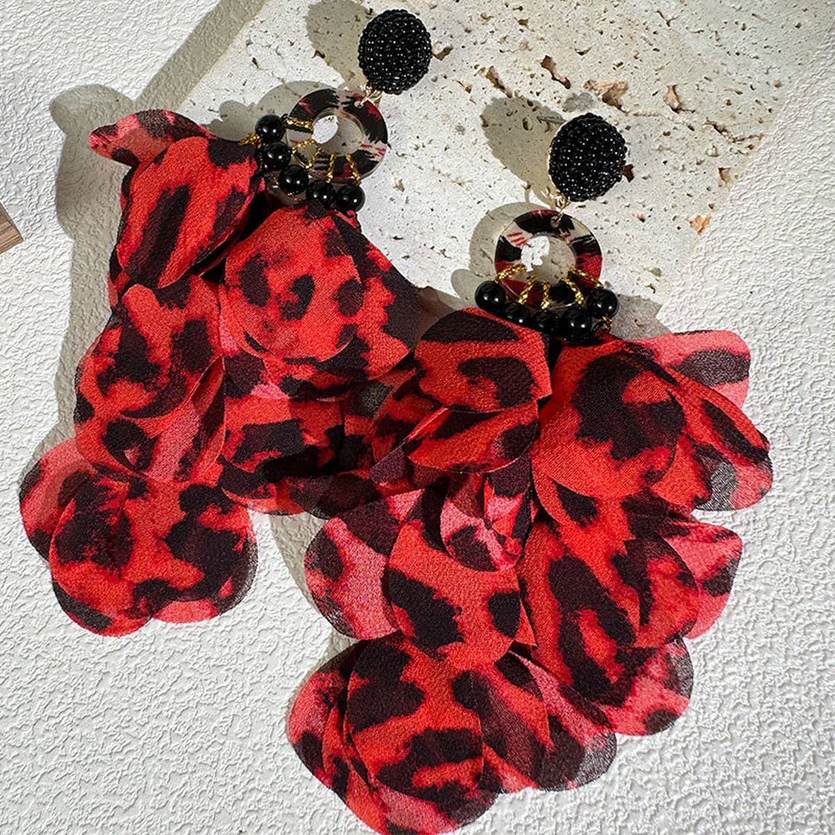 FABRIC FLOWER TASSEL EARRINGS WITH LEOPARD PRINT_CWMM6265