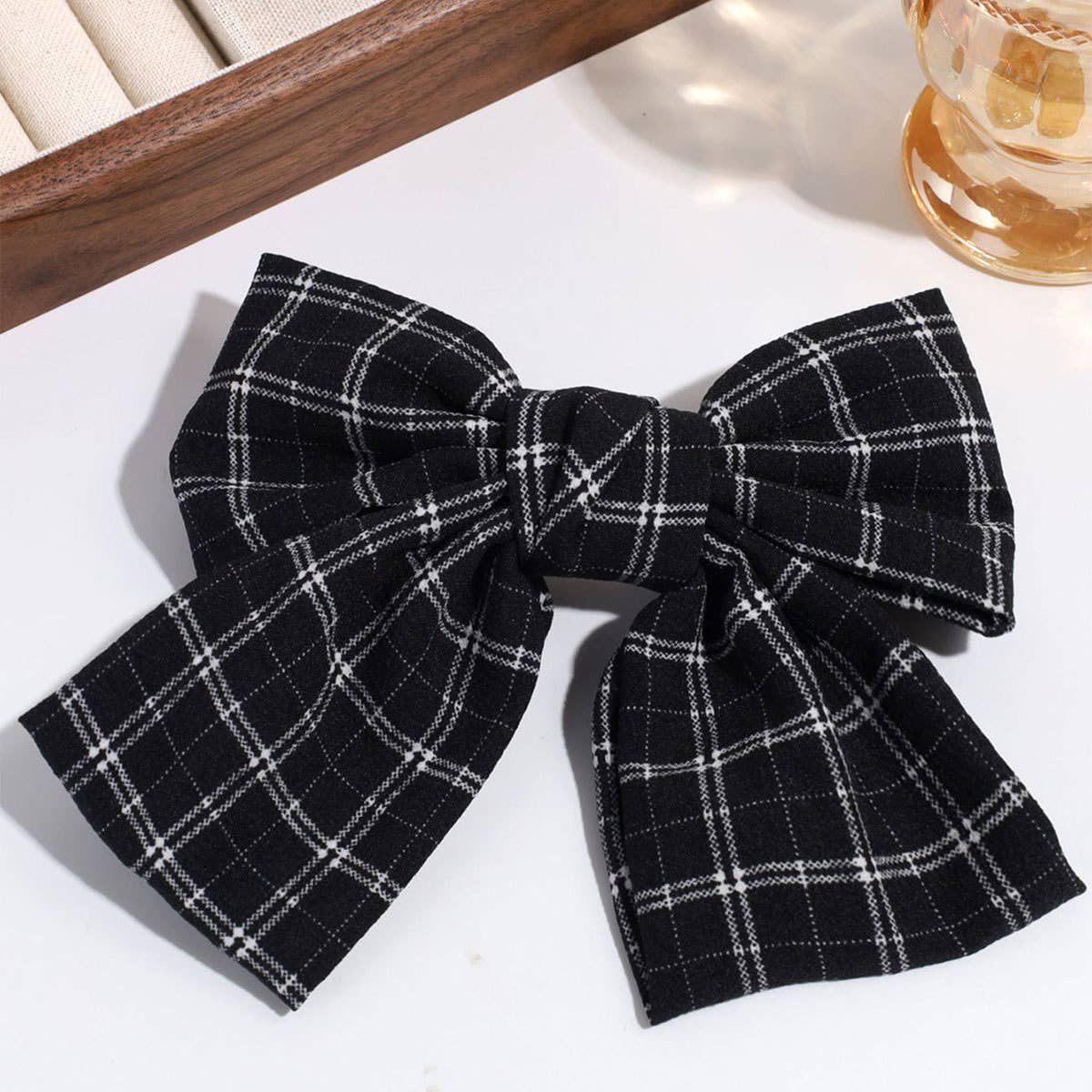 SIMPLE AND ELEGANT FLOWER DOT BOW CLIP_CWAHA2301