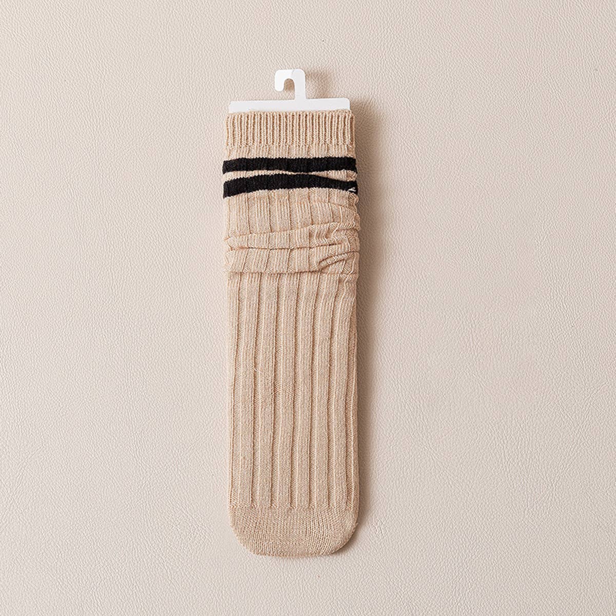 AUTUMN AND WINTER TWO BAR STACKED SOCKS_CWMS0998