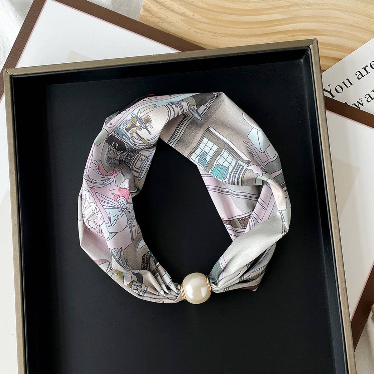 SILKY PRINT SCARF NECKLACE PEARL MAGNETIC CLASP_CWASC0820