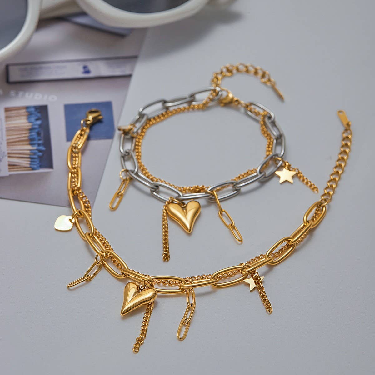 GOLD SILVER HEART BRACELET IN STAINLESS STEEL_CWAJE4650