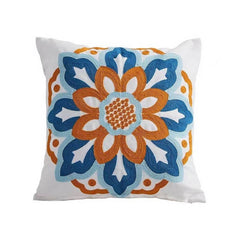 EMBROIDERED DAISY TOWEL STITCH CUSHION COVER_CWMM7714