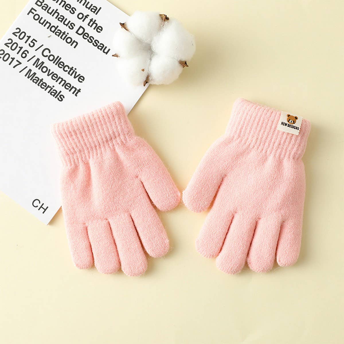 3 6 YEARS OLD CHILDRENS WARM FIVE FINGER GLOVES_CWMM1497