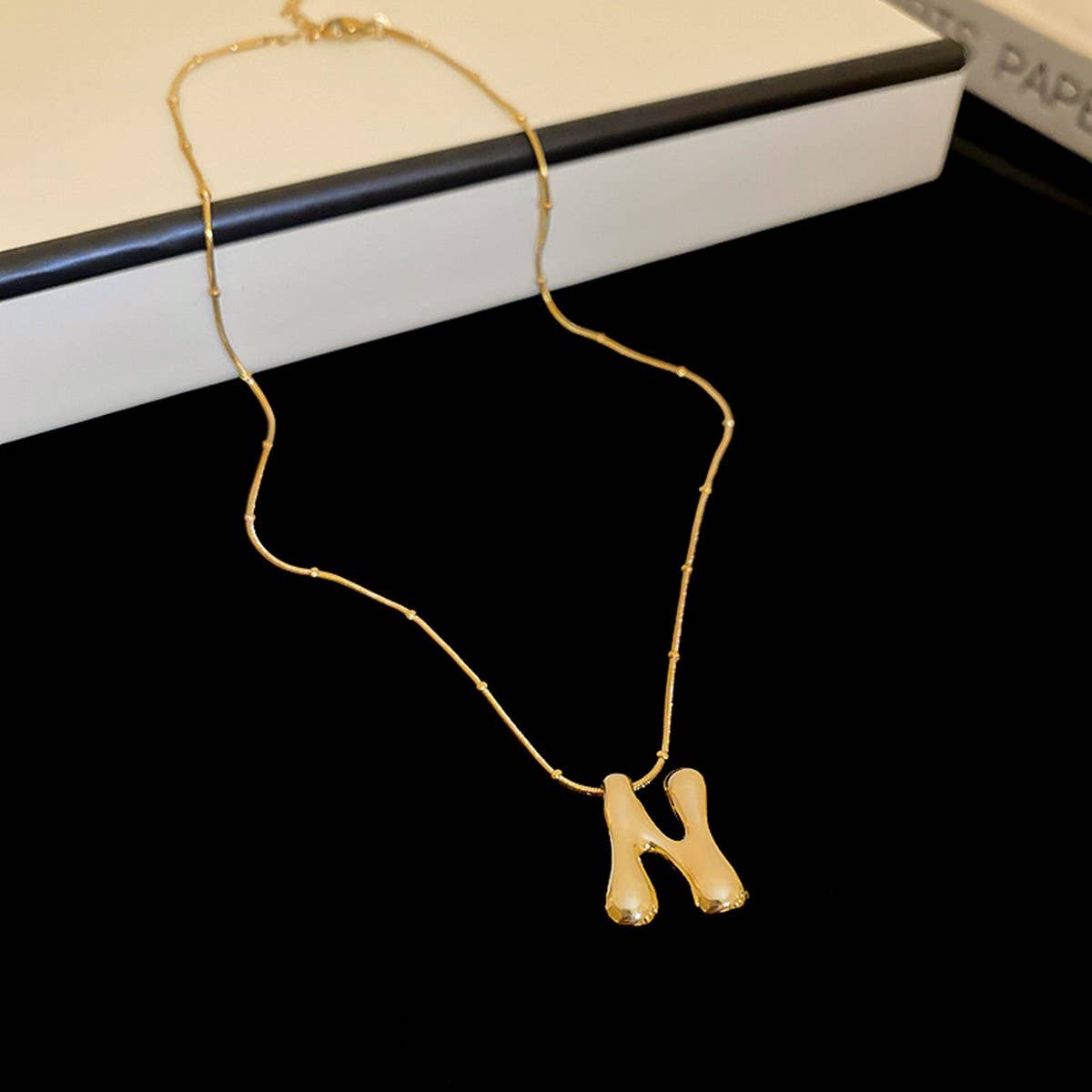 NEW LETTER PENDANT NICHE TEMPERAMENT NECKLACE_CWAJE2063