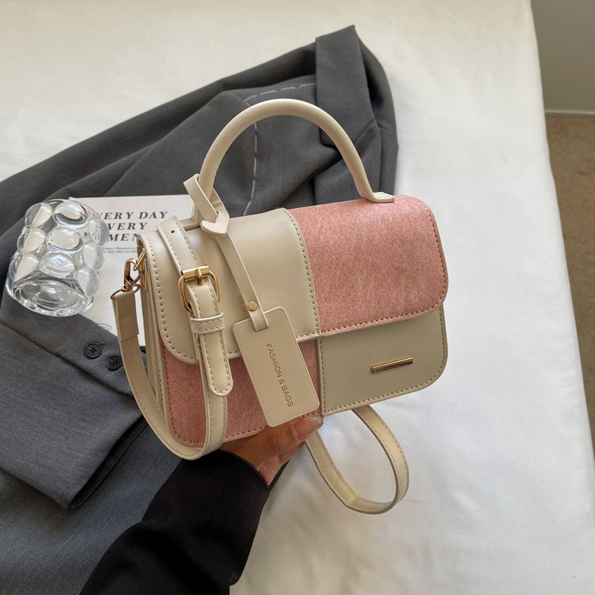 FASHIONABLE SPLICING COMMUTER SHOULDER BAG_CWAB3303