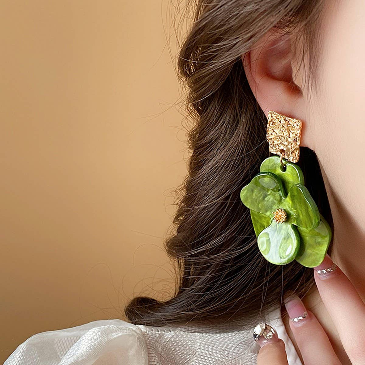 EXAGGERATED SMALL FRESH FLOWER EARRINGS_CWAJE2460