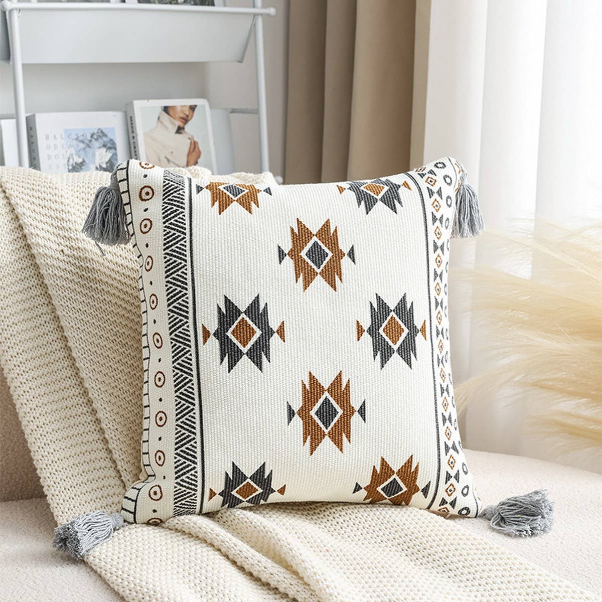BOHEMIAN STYLE GEOMETRIC PILLOW COVER_CWMM0863