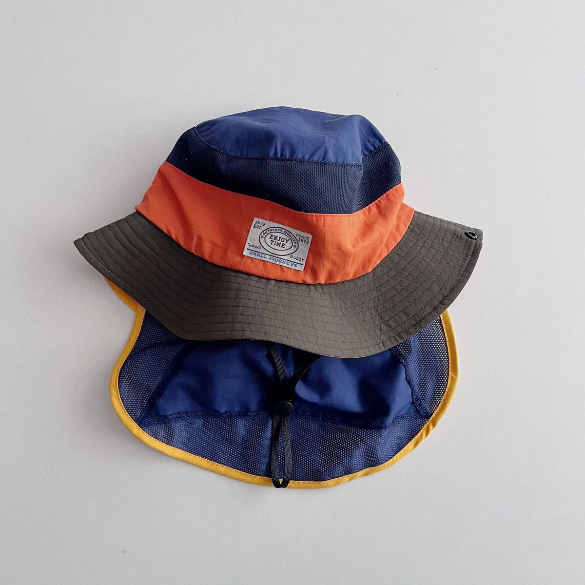 REMOVABLE CHILDRENS COLOR BLOCK BUCKET HAT_CWAH2870
