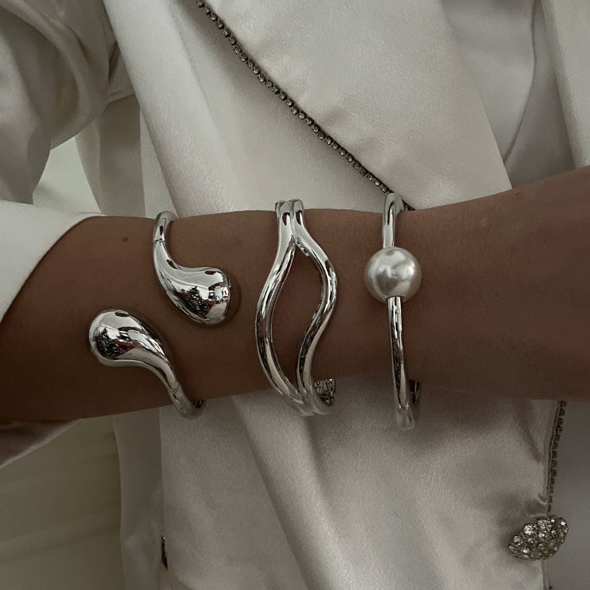 PERSONALIZED LIGHT LUXURY HIGH END GOLD BRACELET_CWMM3083