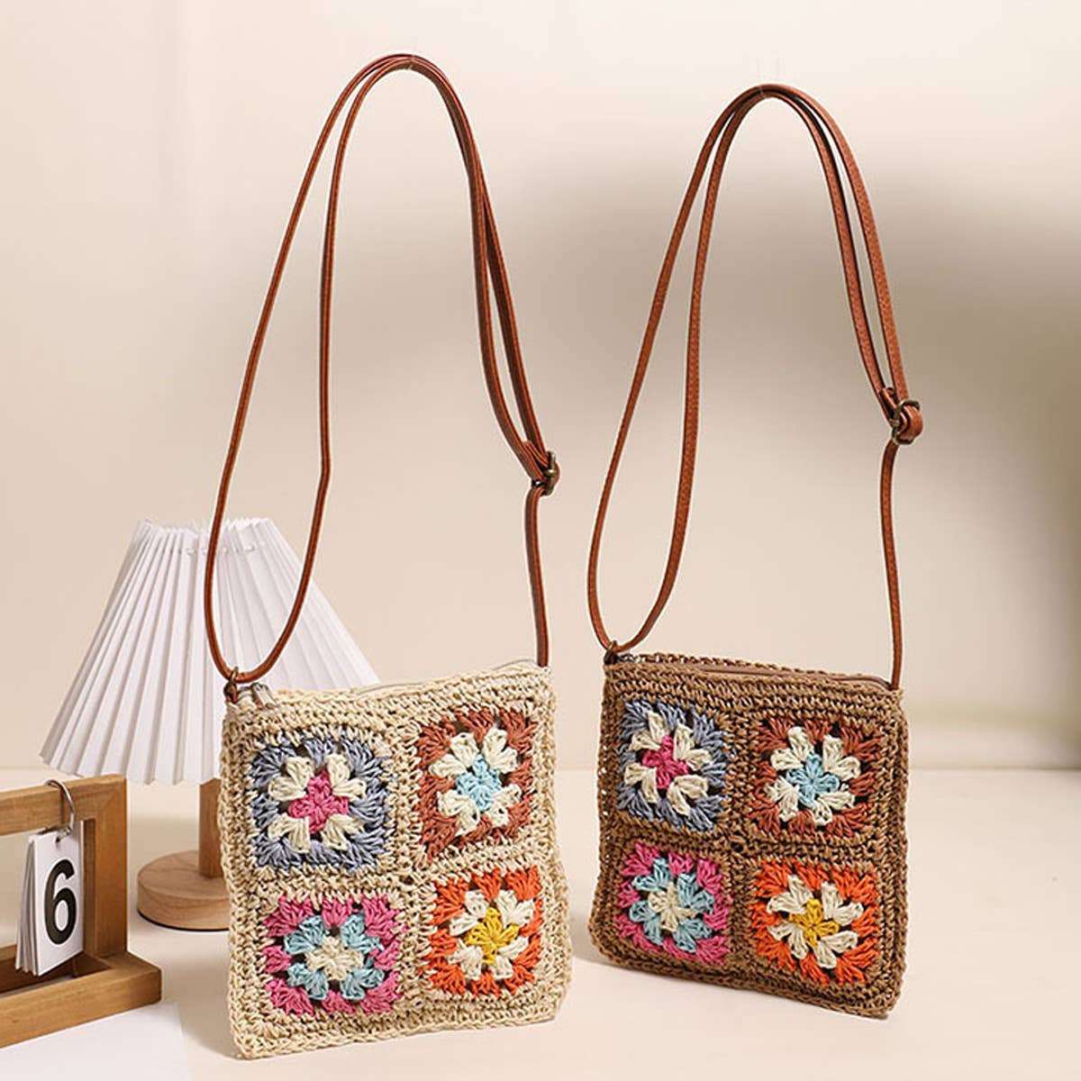 RETRO SQUARE HOLLOW FLOWER CROSSBODY STRAW BAG_CWAB1863