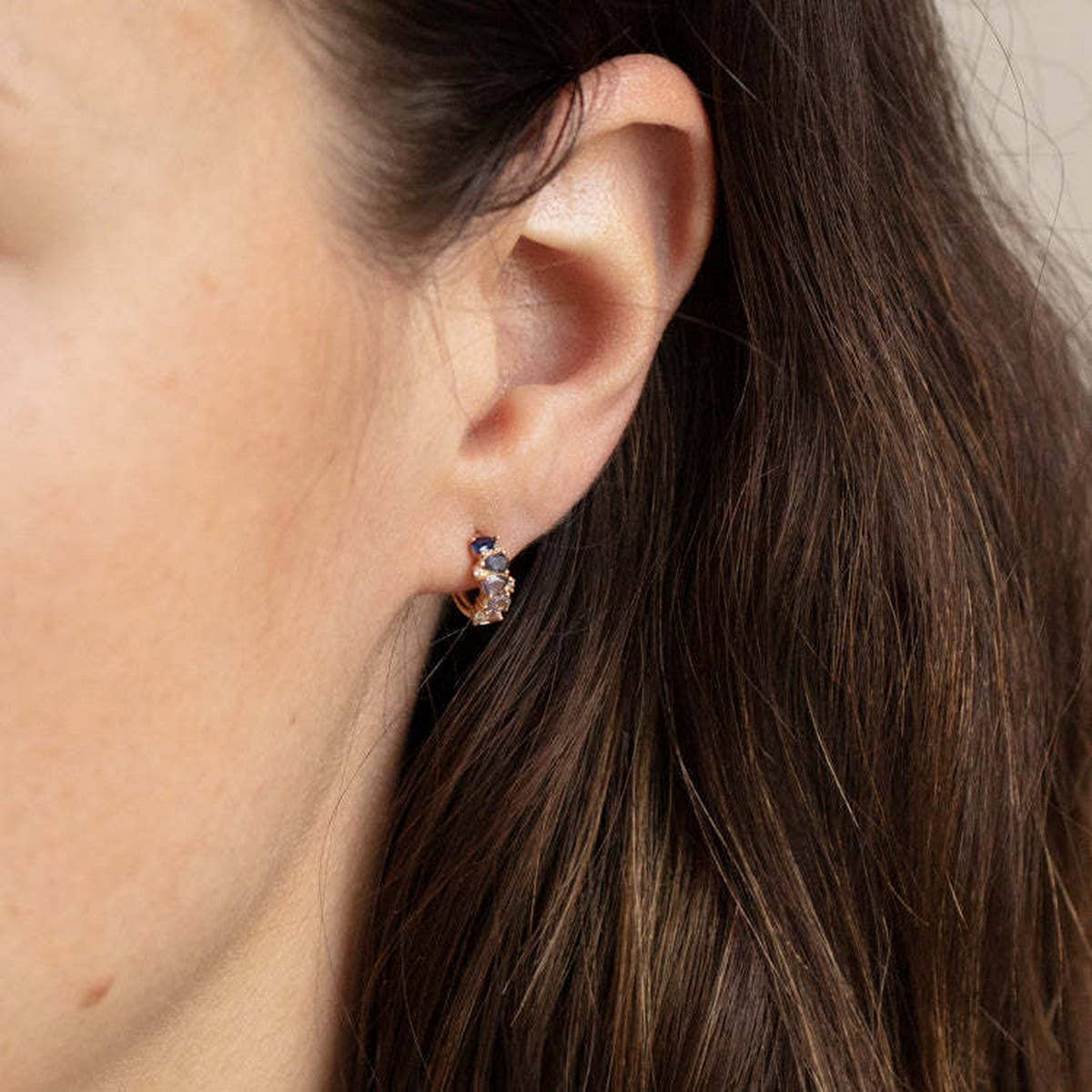 COLORFUL GRADIENT BIRTHDAY STONE EARRINGS_CWMM5515