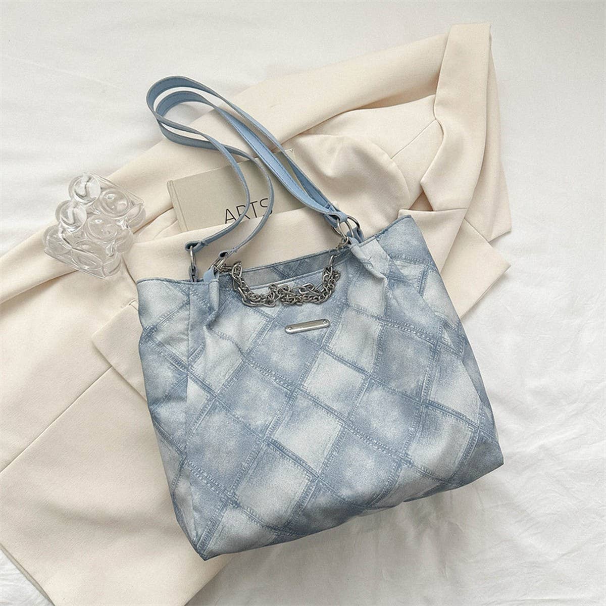 NEW COMMUTER SIMPLE PERSONALITY SHOULDER BAG_CWAB3309