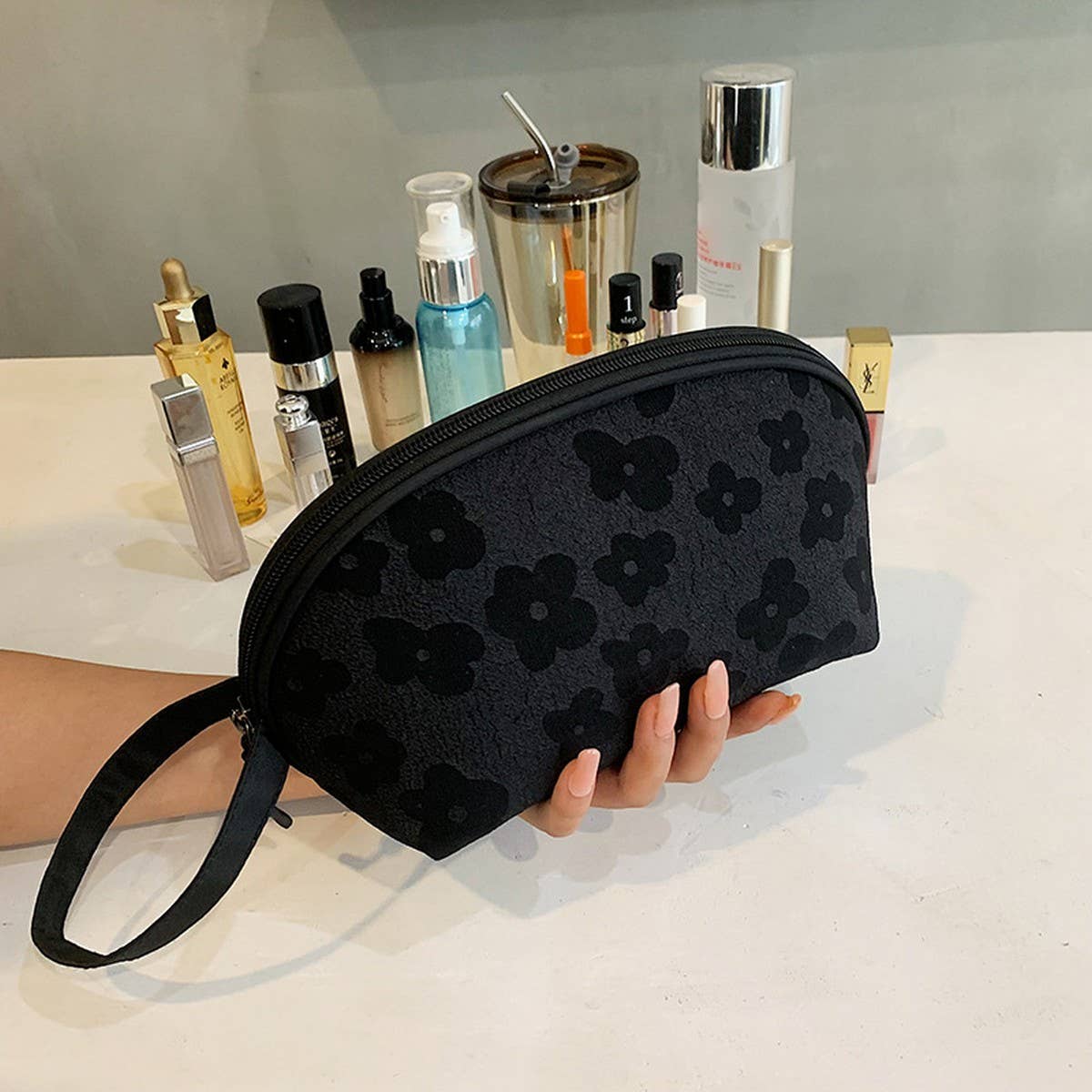 PREMIUM PRINTED FASHION PORTABLE COSMETIC BAG_CWAB4414