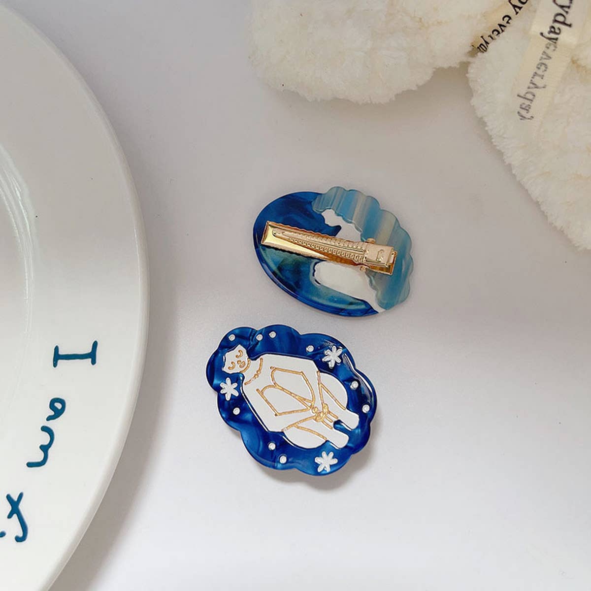 MERMAID PLANET HAIR CLAW DREAMY CUTE GIRL CLIP_CWAHA1339