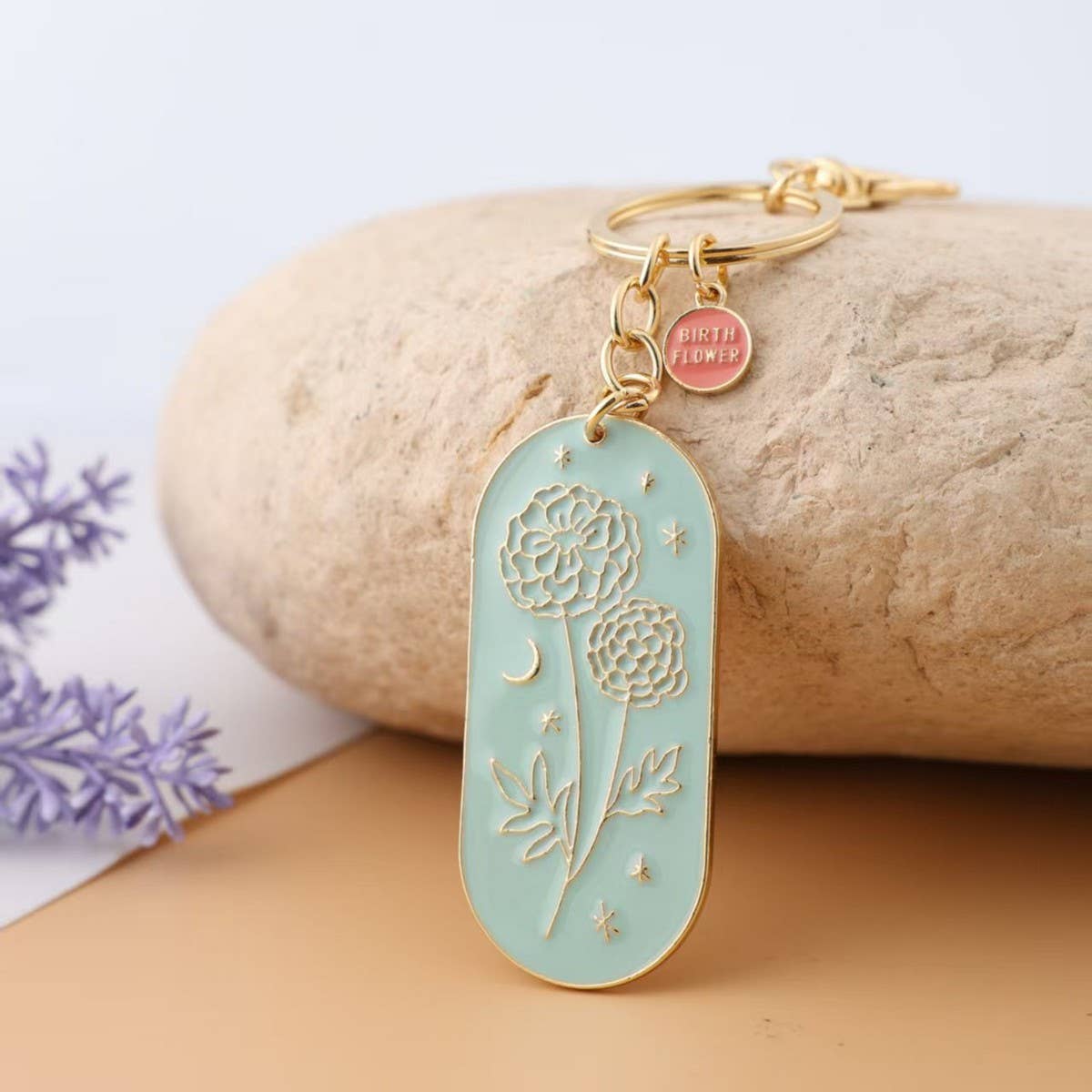 BOTANICAL ENAMEL KEYCHAIN WITH BIRTH FLOWER_CWMM9838