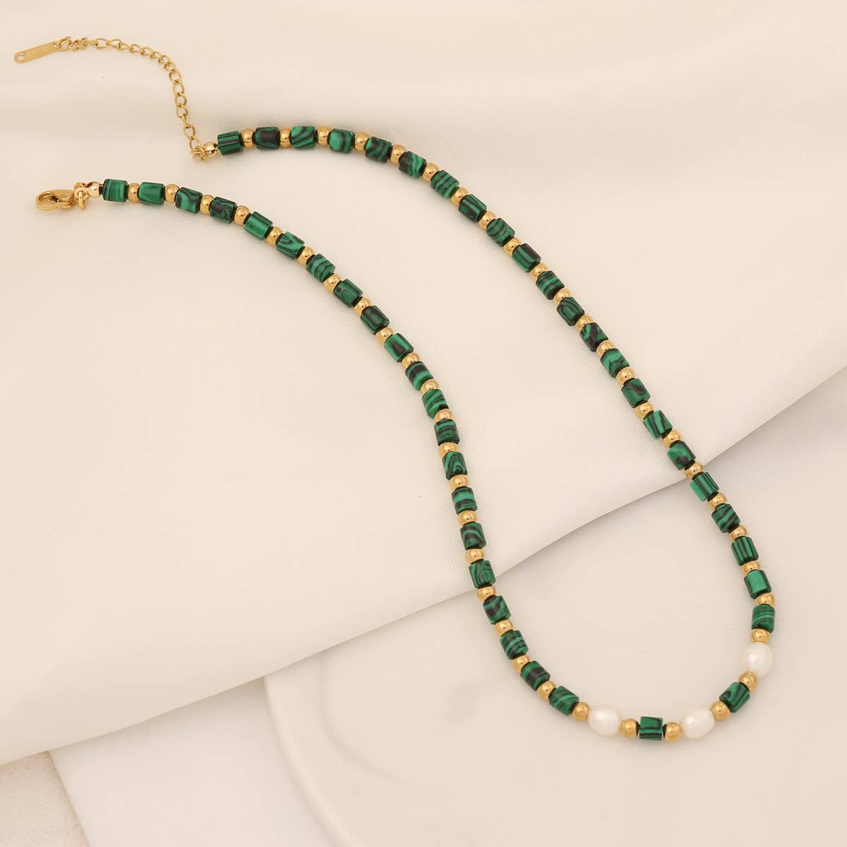 FASHION AND LUXURY PEARL NATURAL STONE NECKLACE_CWAJE0647