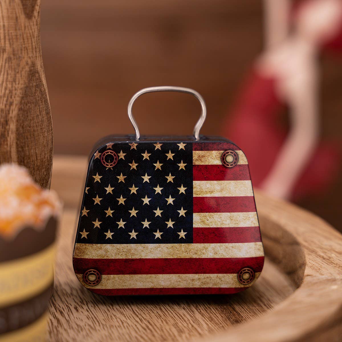 Cwmm10276_Creative Tin Handbag Gift Box For Christmas