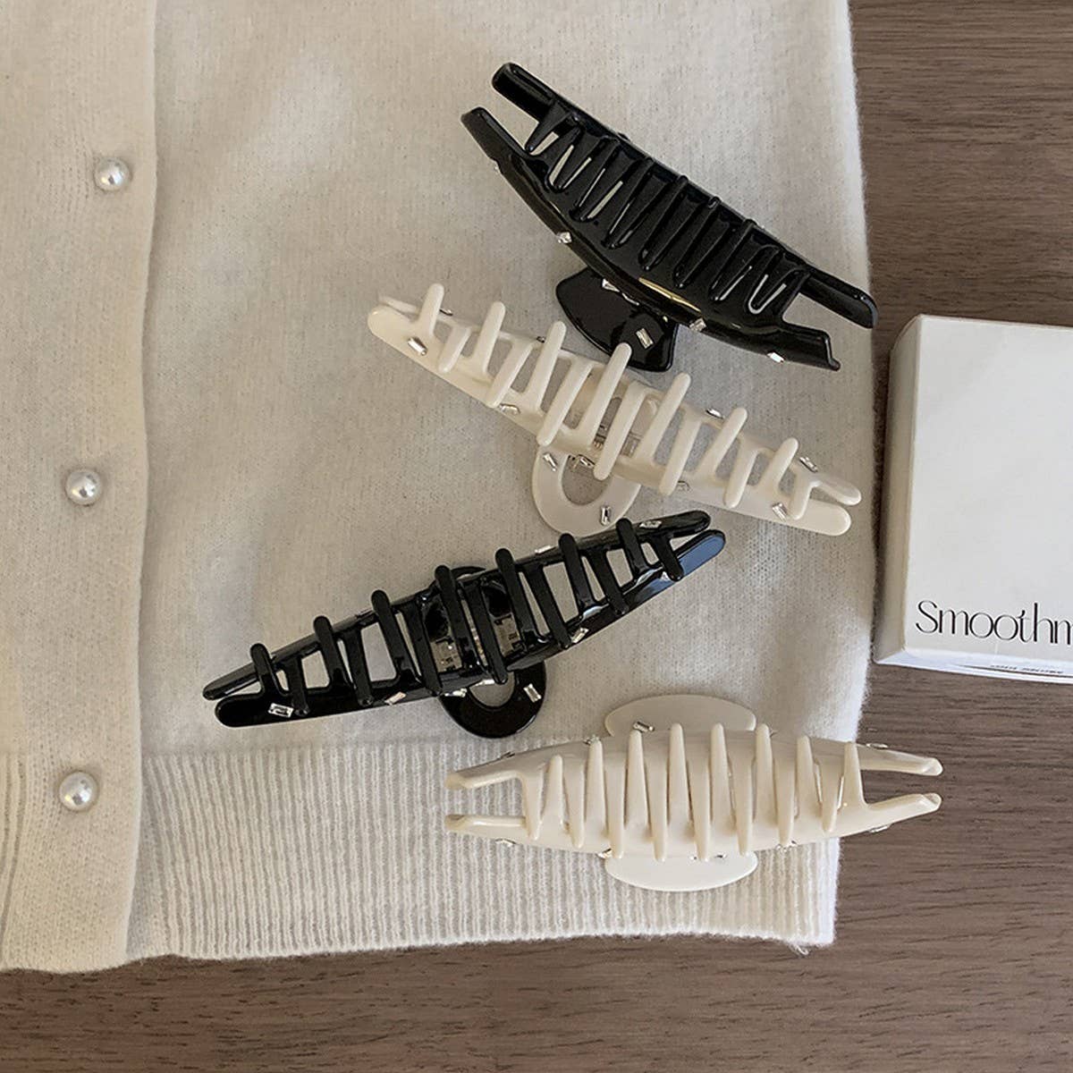 Rhinestone Hair Claw Simple Elegant Shark Clip_Cwaha07964