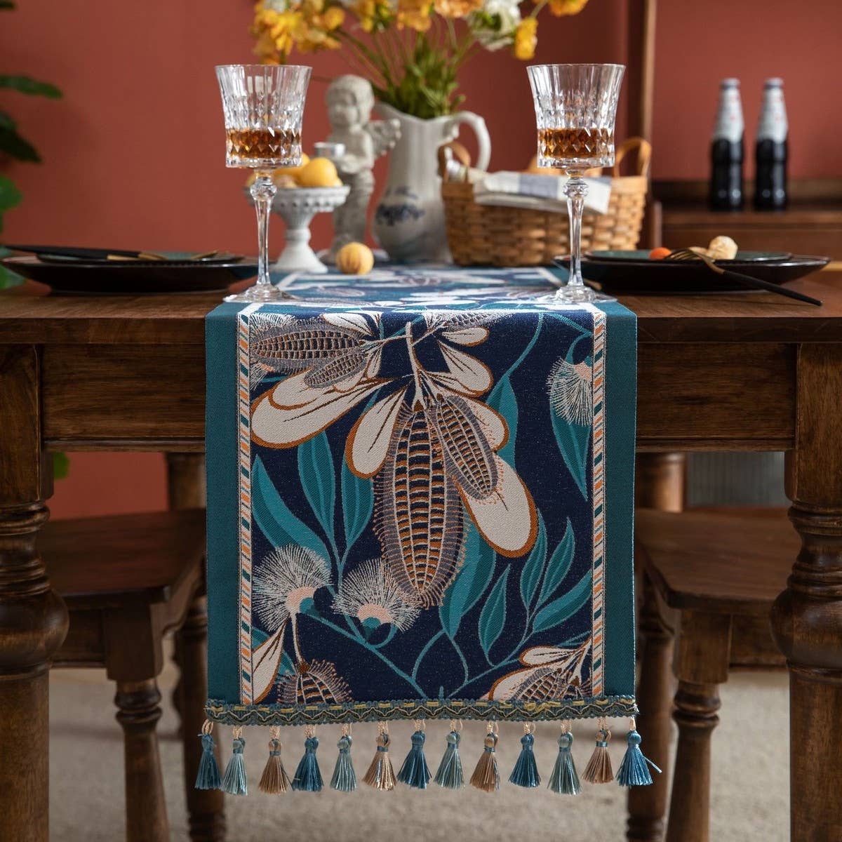 CONTRAST FABRIC FESTIVE TABLECLOTH_CWMM0998
