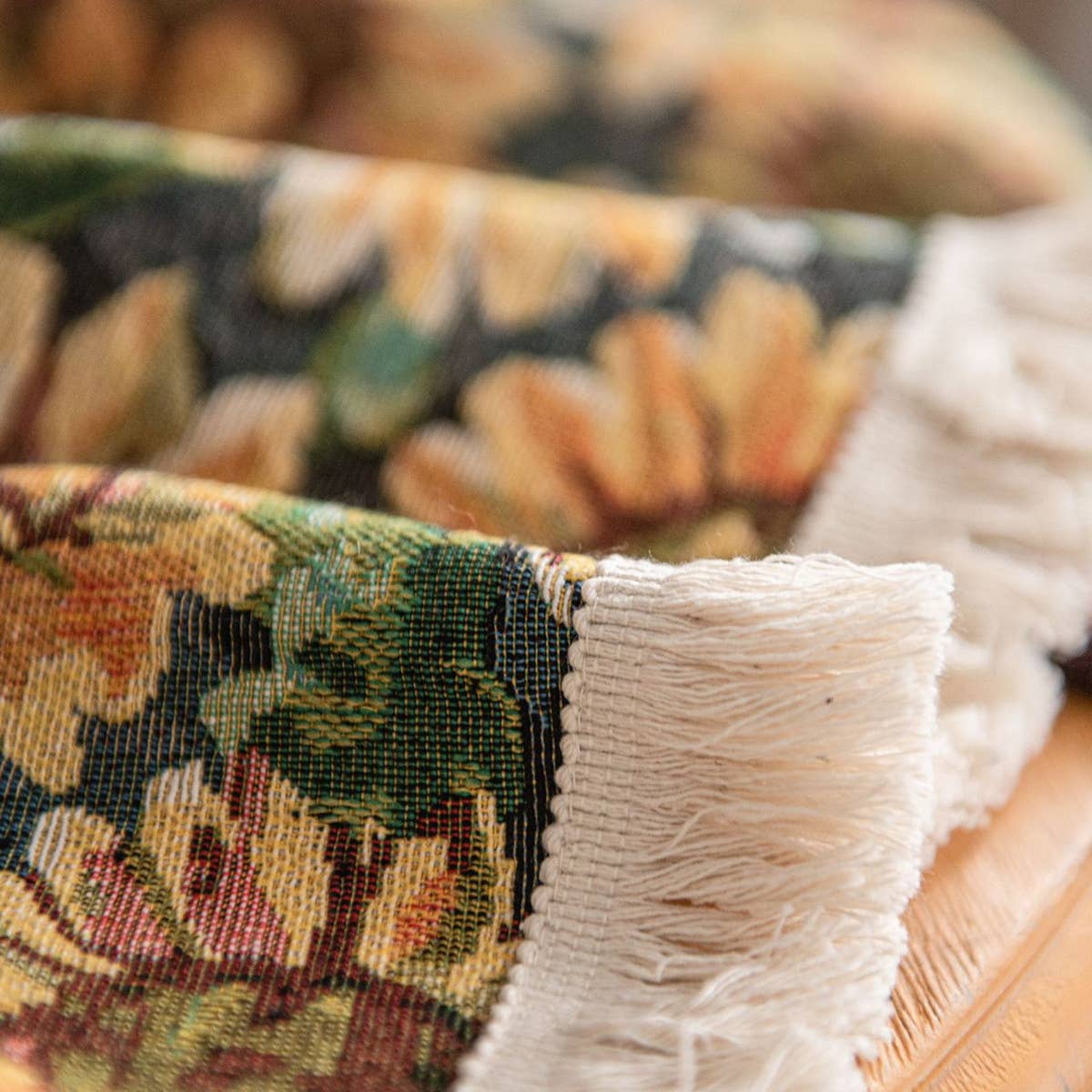 ROUND JACQUARD SUNFLOWER TABLECLOTH_CWMM0950