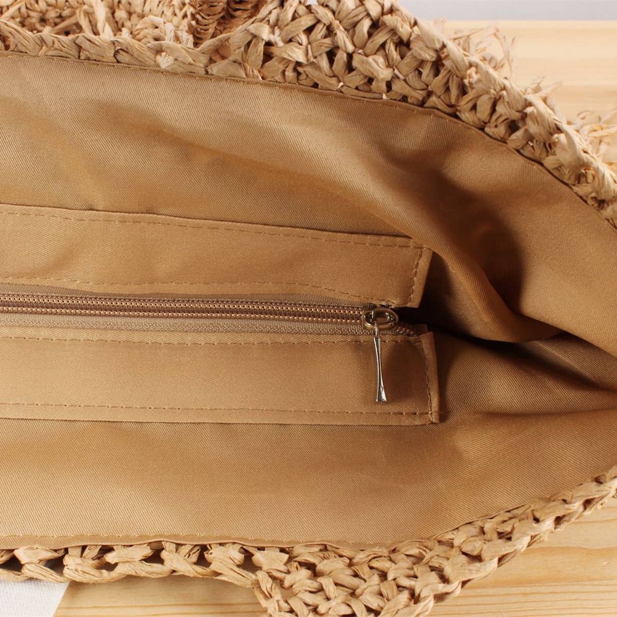 CASUAL HANDMADE TASSEL SEASIDE WOVEN BAG_CWAB2020