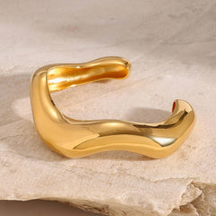 GOLD STAINLESS STEEL OPEN BANGLE TITANIUM STEEL_CWAJE4692