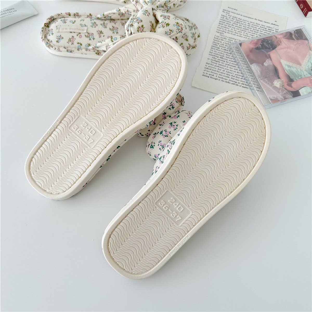 SMALL FLORAL BOW WATERPROOF THICK SOLED SLIPPERS_CWMM2967
