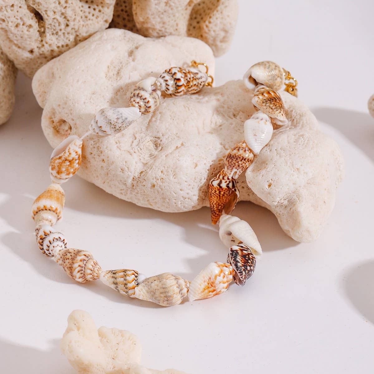 18K GOLD NATURAL SHELL ANKLET STAINLESS STEEL_CWAJE4854