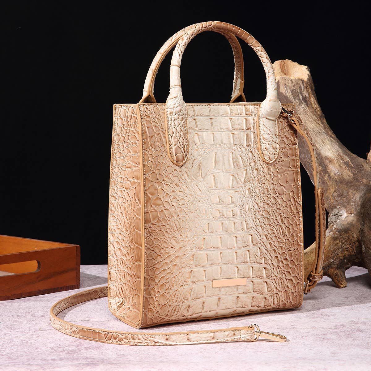 RETRO LARGE CAPACITY CROCODILE SHOULDER BAG_CWAB0925