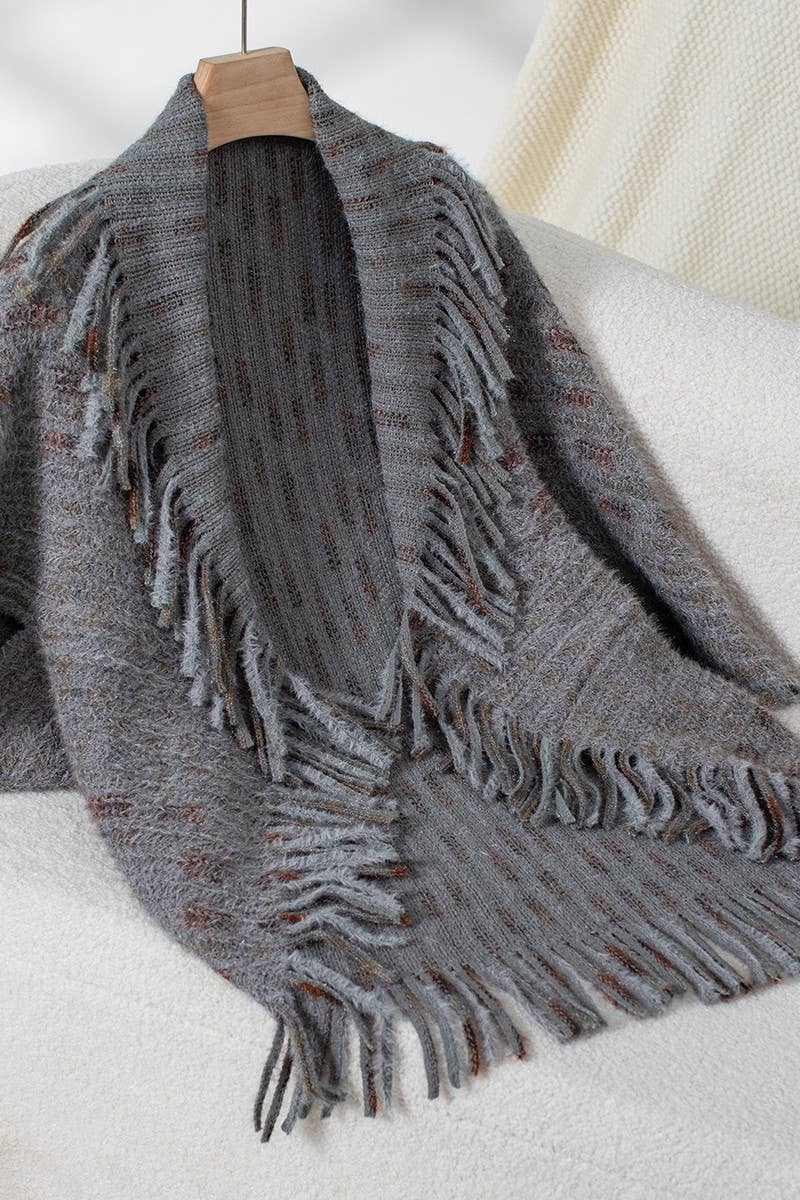 Cwocas0049_Colorful Plaid Knitted Fringed Cape Shawl