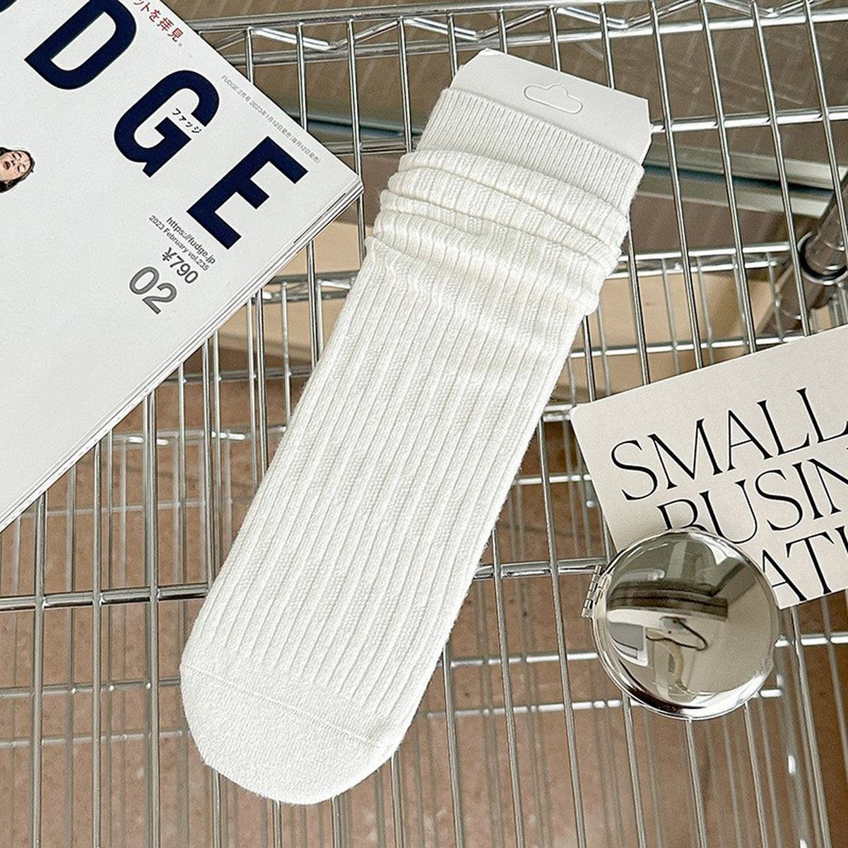 AUTUMN AND WINTER WARM BREATHABLE MID TUBE SOCKS_CWMS1071