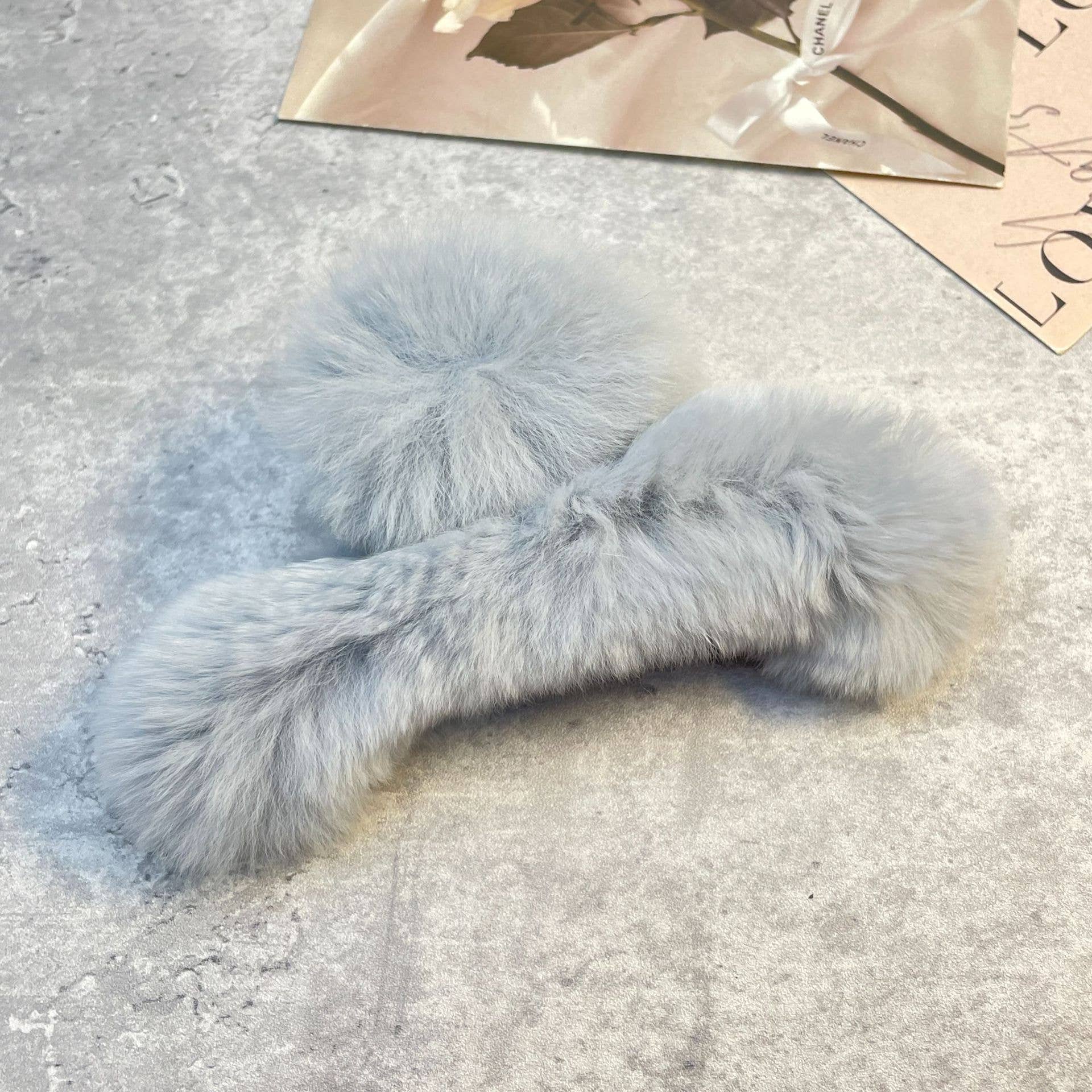 REX RABBIT FUR CLAWS ELEGANT MIXED COLOR CLIPS_CWASC1591