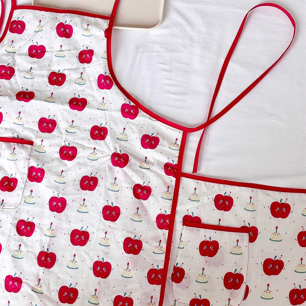 APPLE HALF BODY WATERPROOF AND OIL PROOF APRON_CWMM5831