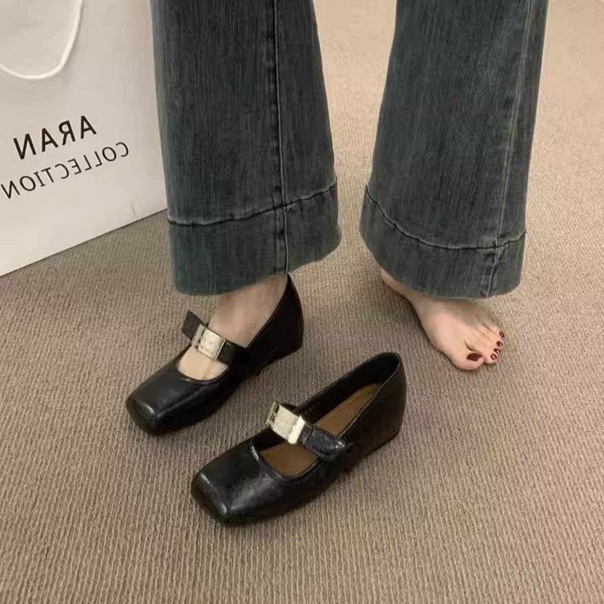 SOFT WEDGE MARY JANES WHITE HIDDEN HEEL SHOES_CWSHF0132