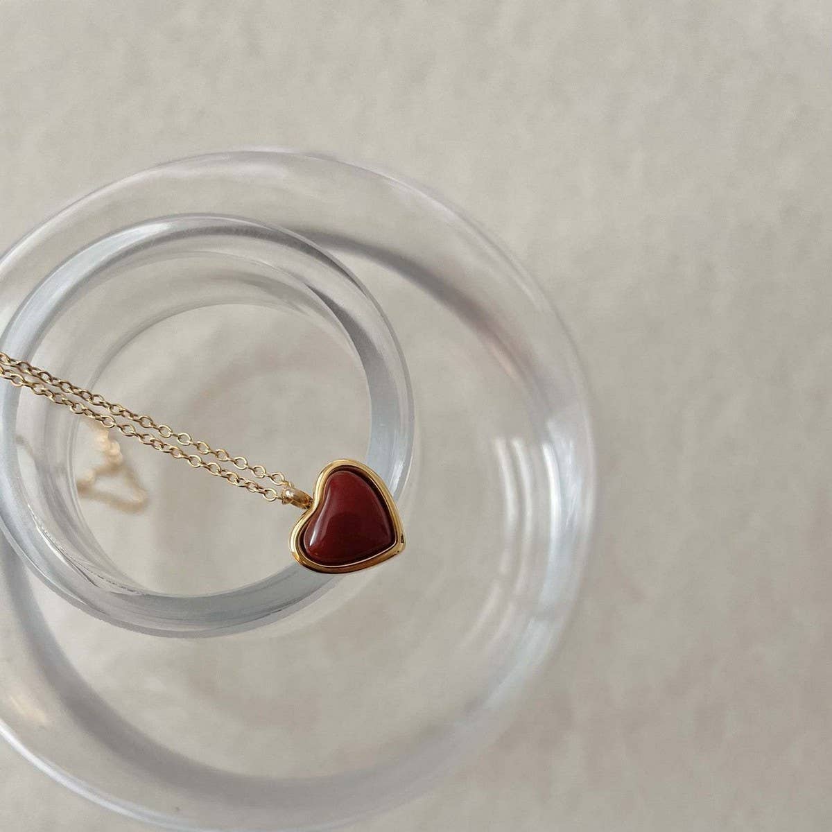 HEART SHAPE NATURAL STONE RED AGATE PENDANT_CWMM5597