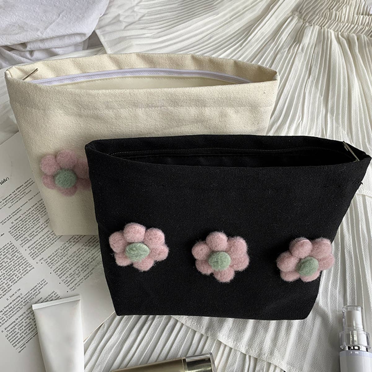 THREE DIMENSIONAL FLOWER CARRY ON COSMETIC BAG_CWAB2145