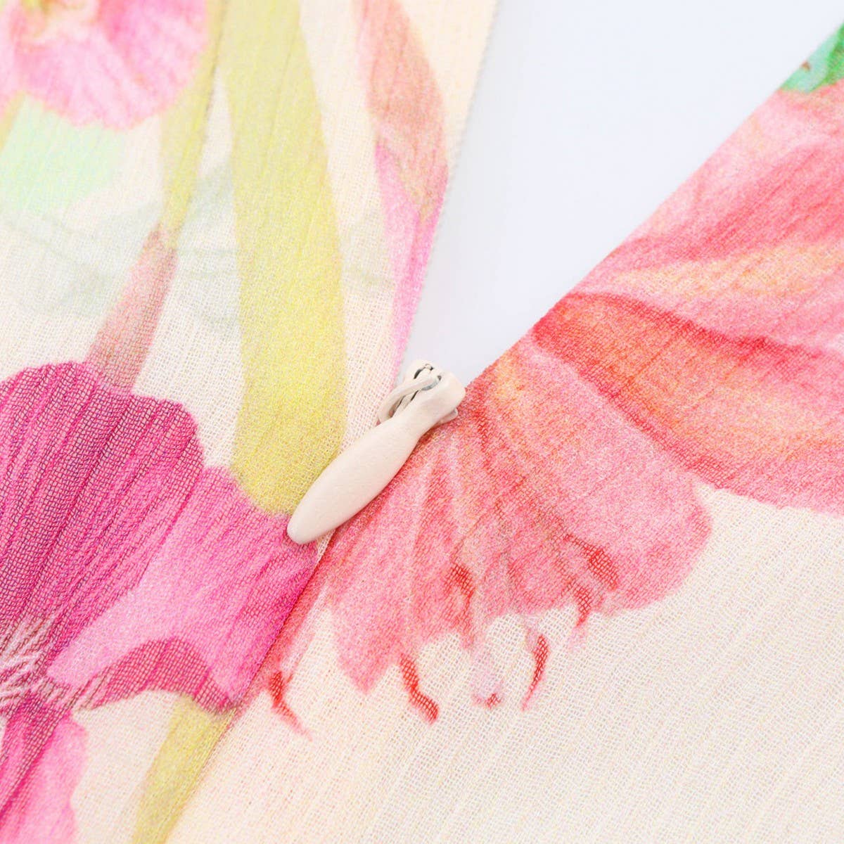 FLORAL PRINT DRESS WITH CUTOUT DETAIL FOR WOMEN_CWDMD5787