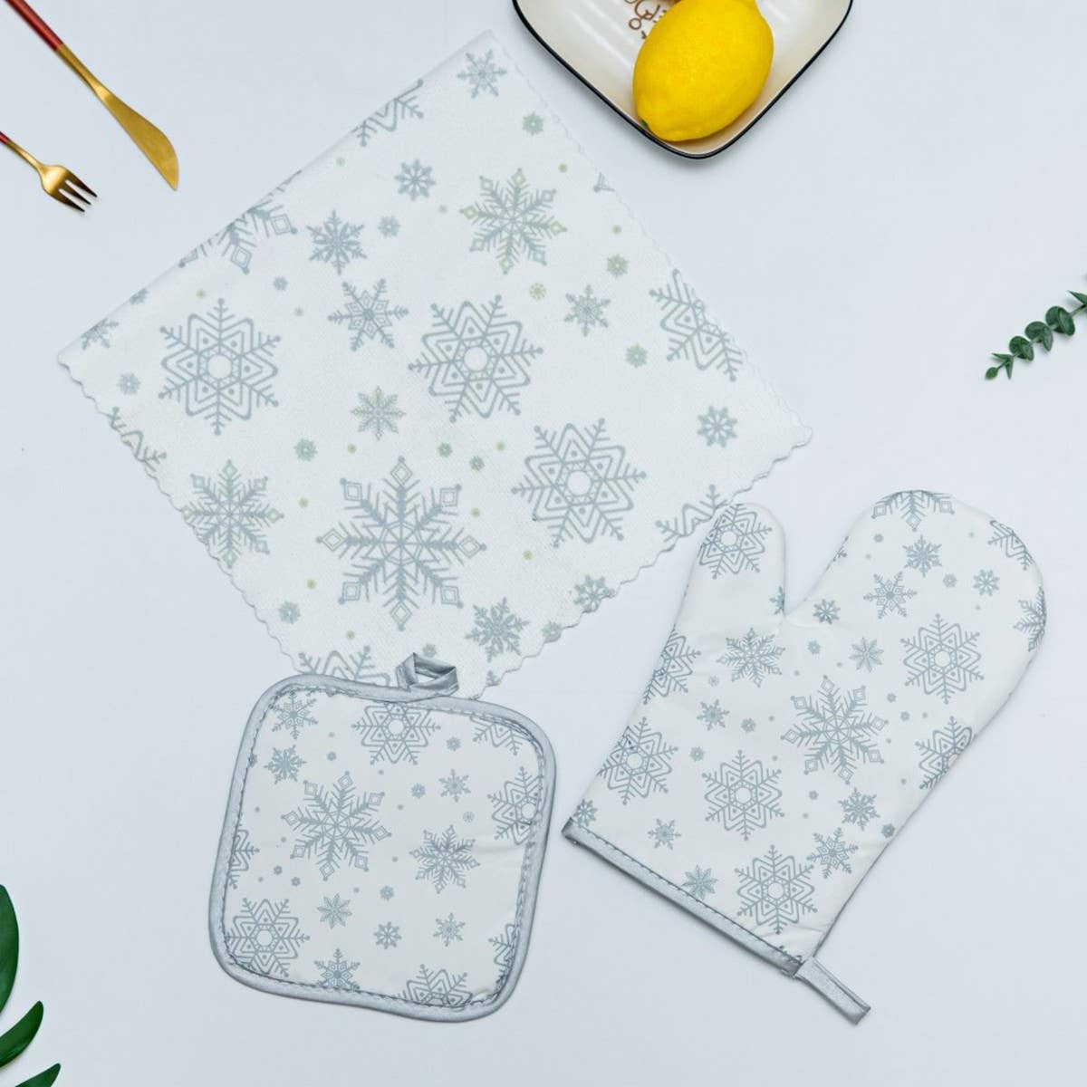 CHRISTMAS SERIES SCALDING GLOVES THREE PIECE SET_CWMM1463