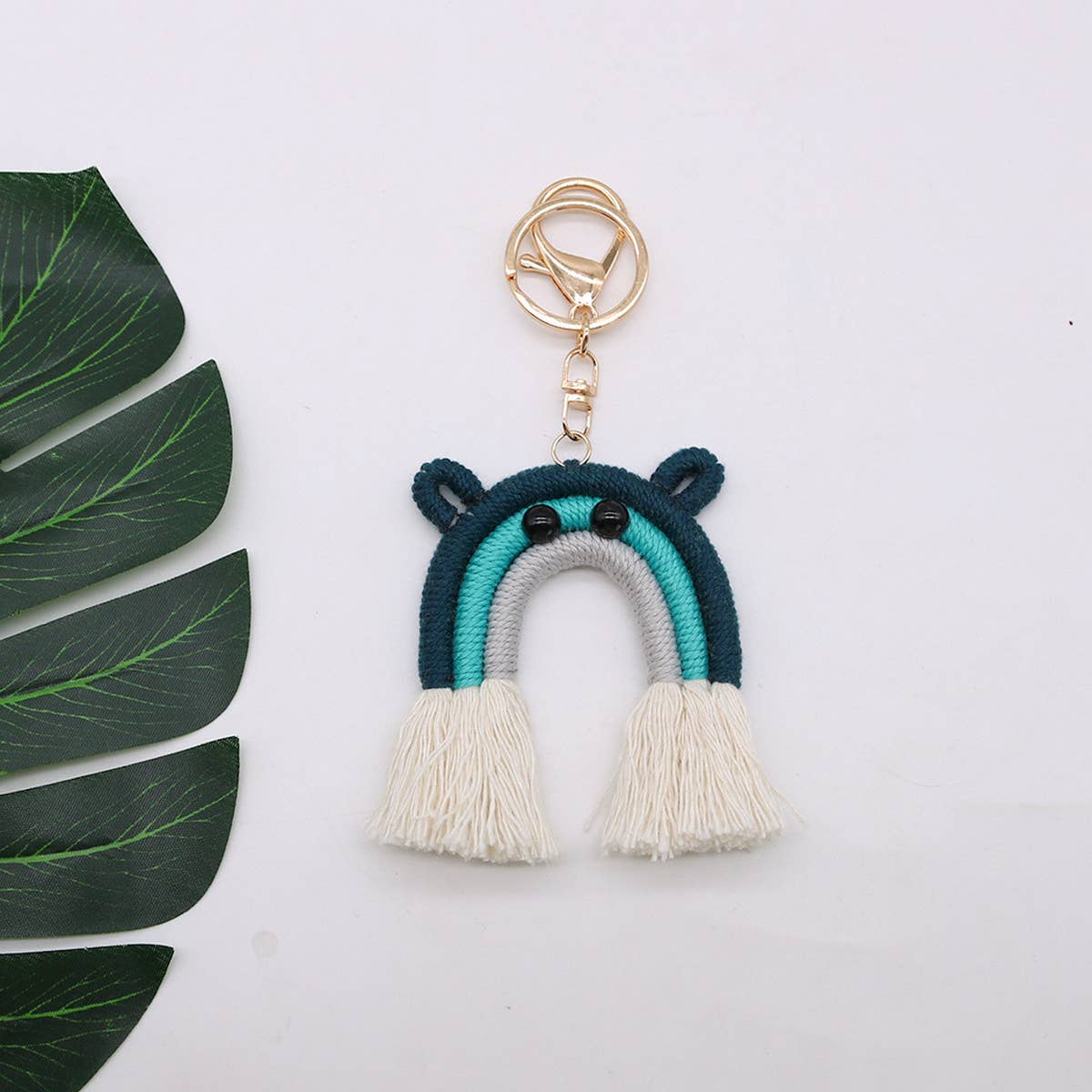 FASHION HAND WOVEN RAINBOW TASSEL KEYCHAIN_CWMM1582