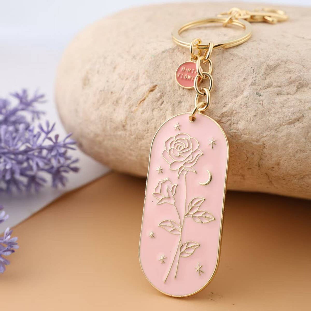 BOTANICAL ENAMEL KEYCHAIN WITH BIRTH FLOWER_CWMM9838