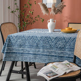 GEOMETRIC TRIANGLE PRINT TABLECLOTH_CWMM0959